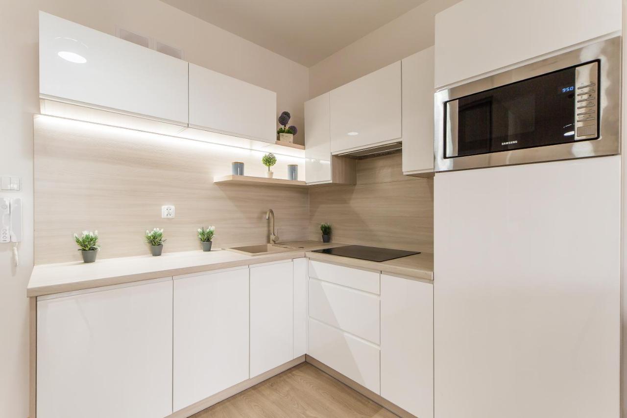 Waterline Apartment