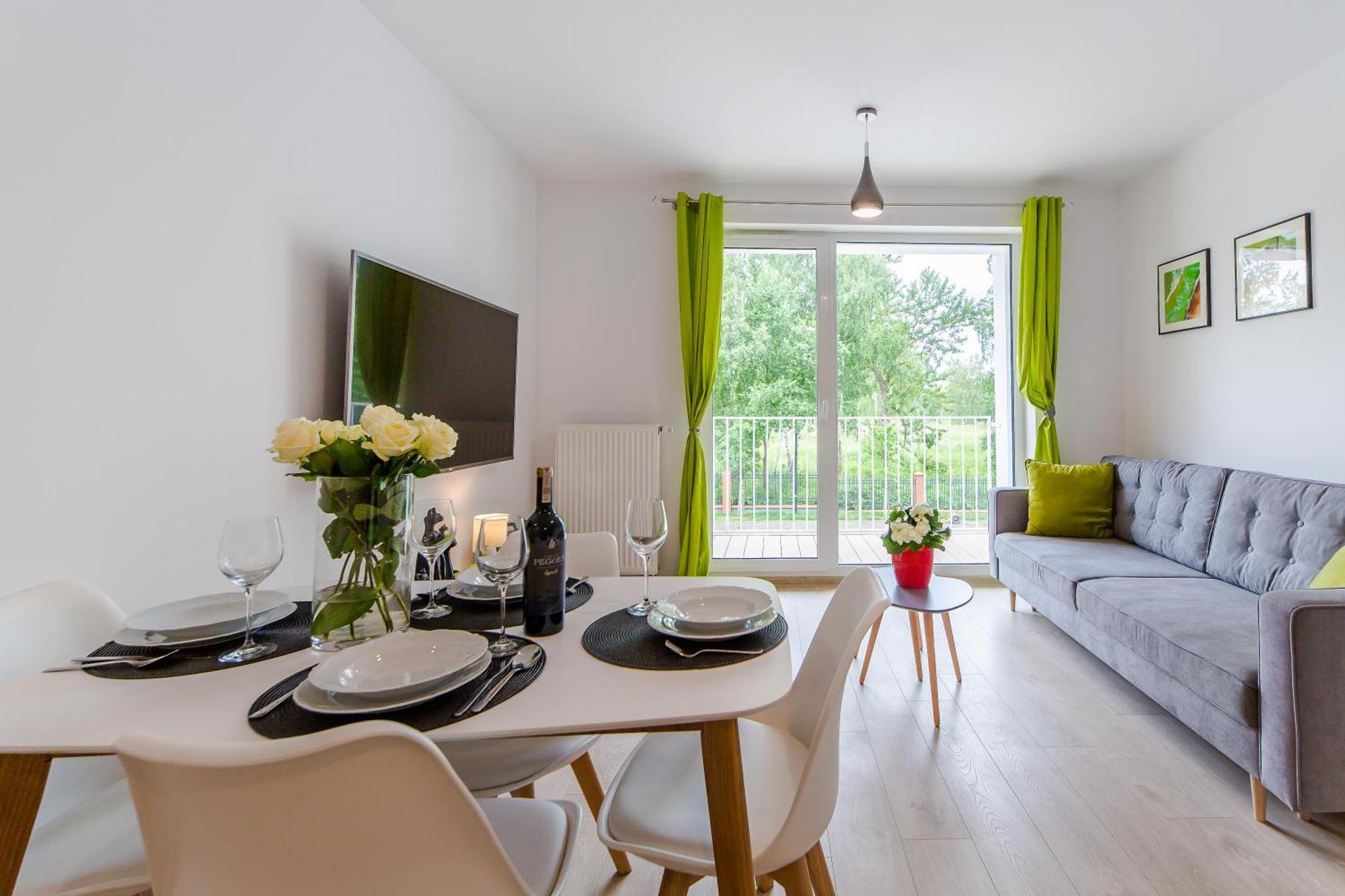 Waterline Apartment *